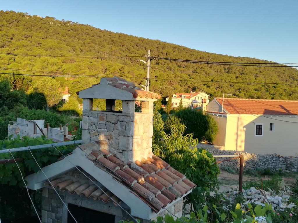 Apartment Neno - Terrace & Parking Veli Losinj Bagian luar foto