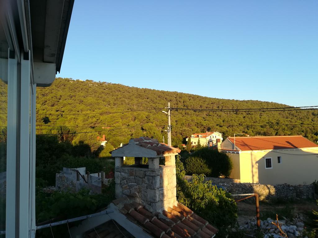 Apartment Neno - Terrace & Parking Veli Losinj Bagian luar foto